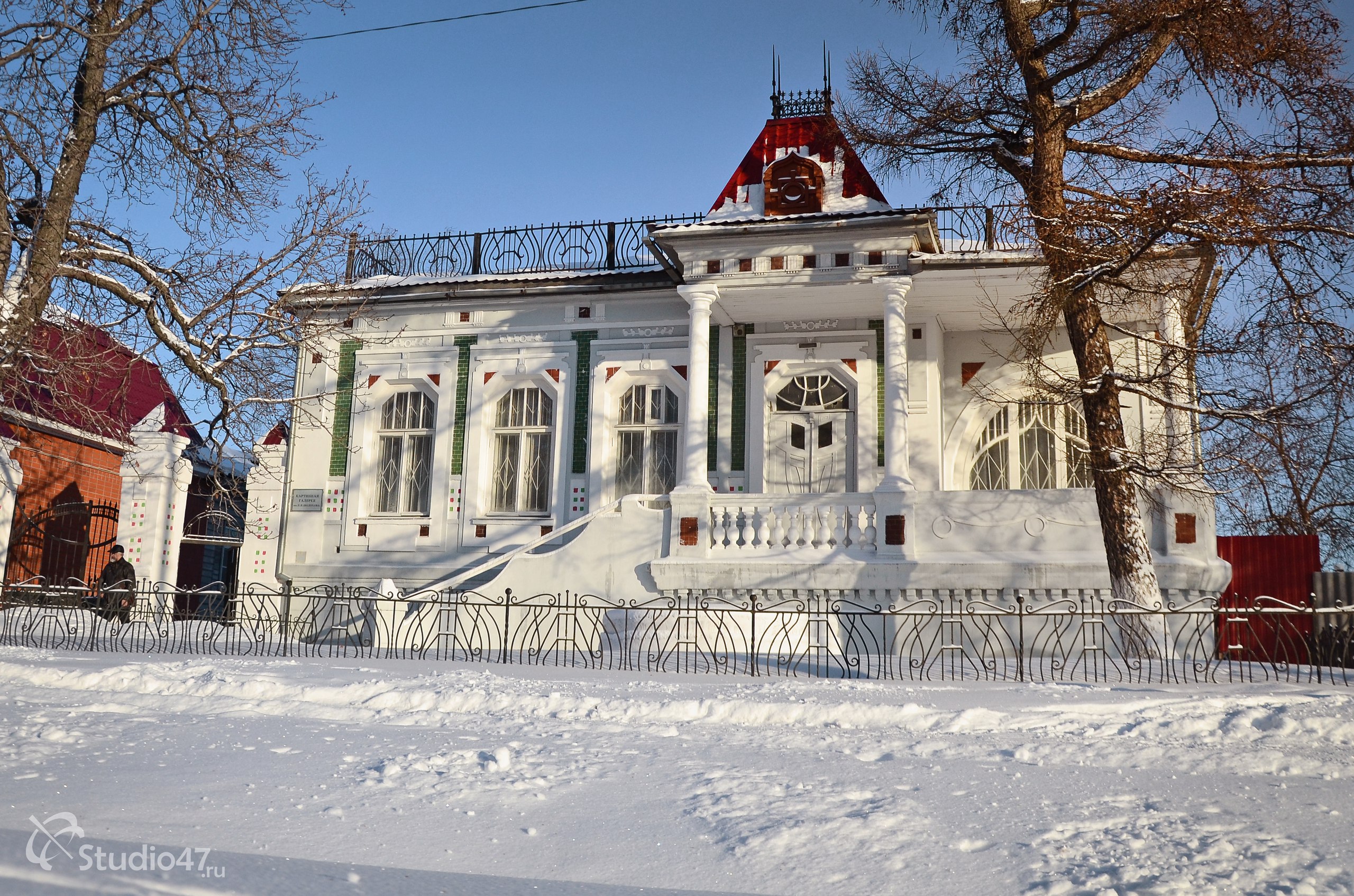 Новое освещение появится в картинной галерее им.П.И.Шолохова в 2024 году.